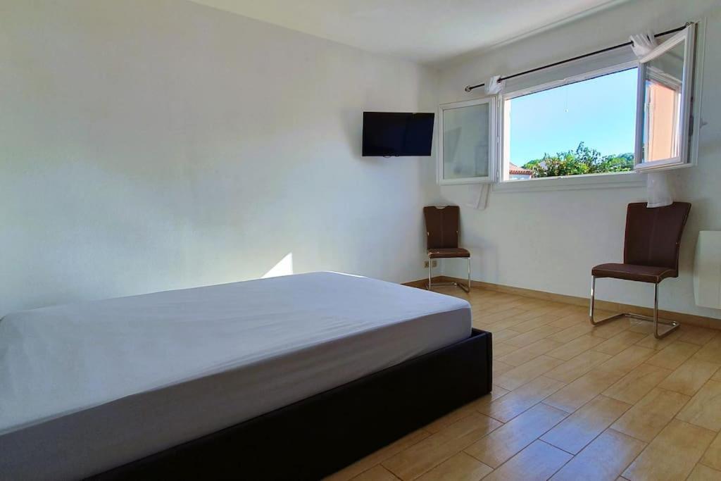 Villa H2O - Jacuzzi & Piscine Chauffee Le Barcares Luaran gambar