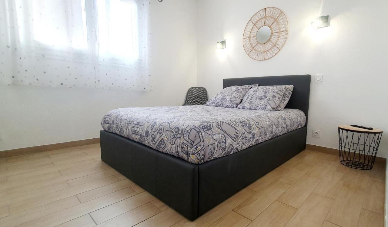 Villa H2O - Jacuzzi & Piscine Chauffee Le Barcares Luaran gambar